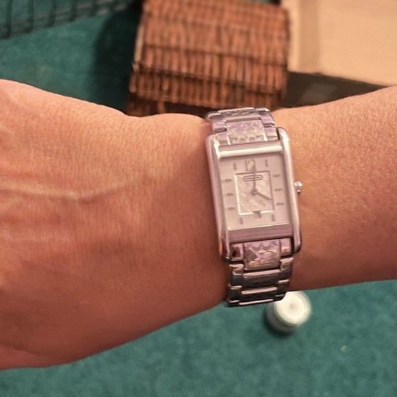 Coach Carlisle Watch Quartz Mineral Crystal - Picture 2 of 7